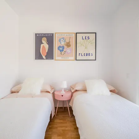 Sunset House Caideros * Моган