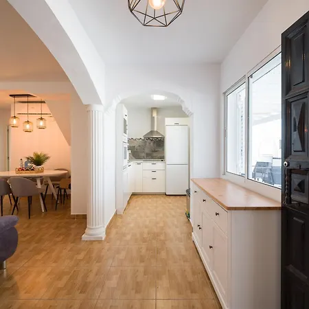 Sunset House Caideros *