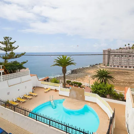 Sunset House Caideros Дом отдыха Моган