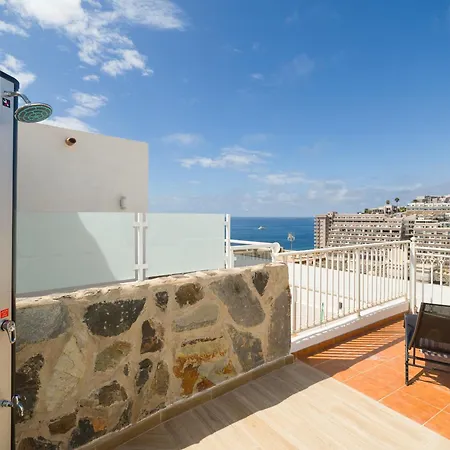 Semesterbostad Sunset House Caideros